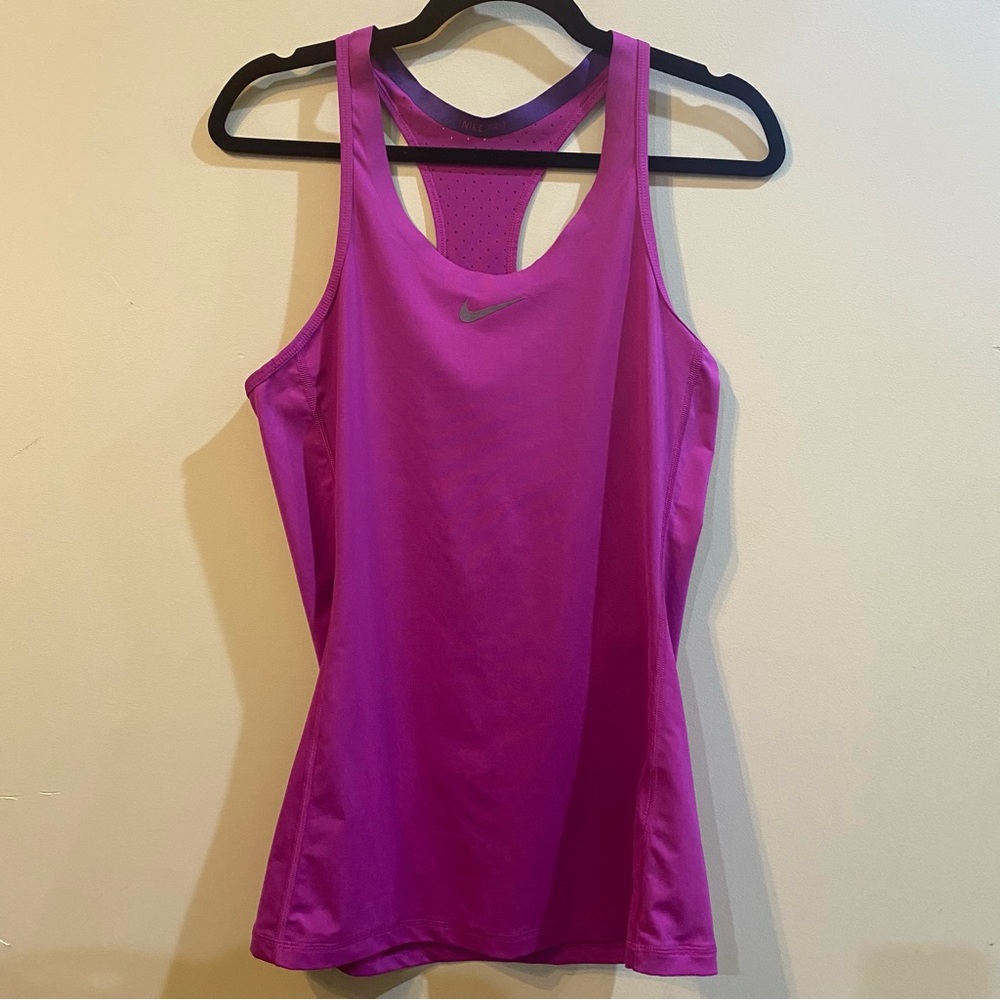 Nike Pro Size Medium Dri-Fit Tank Top